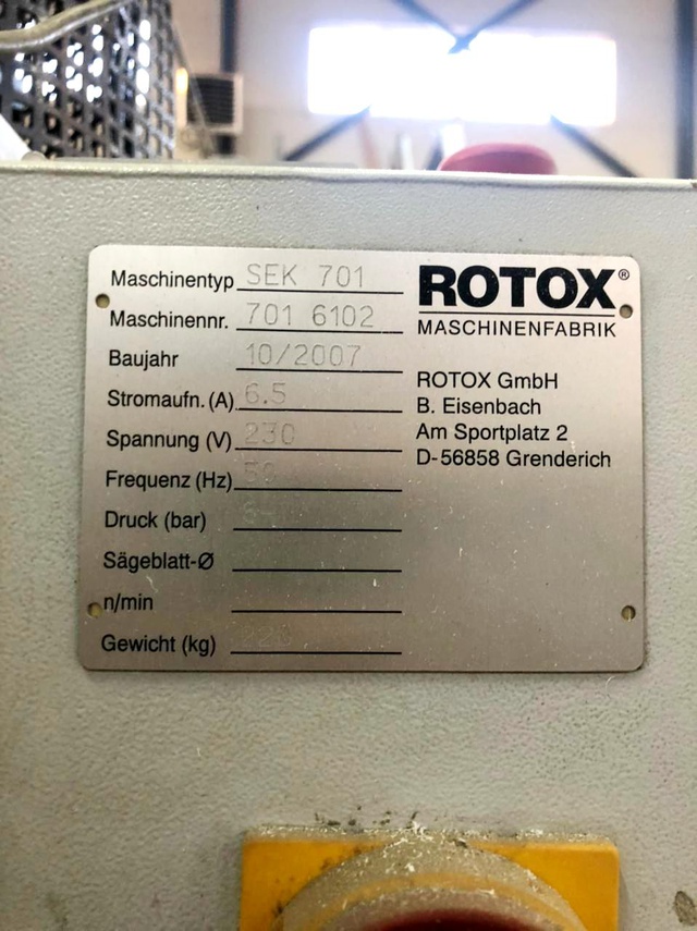 ROTOX SEK 701 Одноголовочная сварочная машина для производства пластиковых окон 