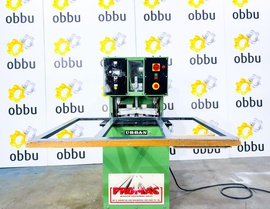 URBAN SV 280 Углозачистной трехфрезерный станок для производства окон ПВХ
